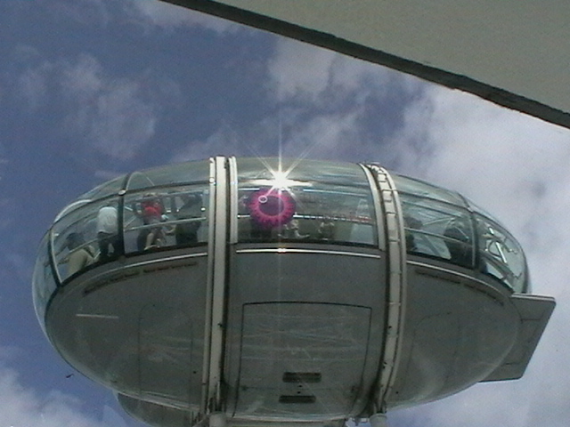 Fly me to the moon – Sunday photo&nbsp;fiction